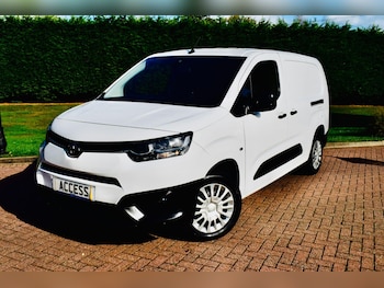 Used Toyota ProAce 2022 for sale - 76995700: Photo