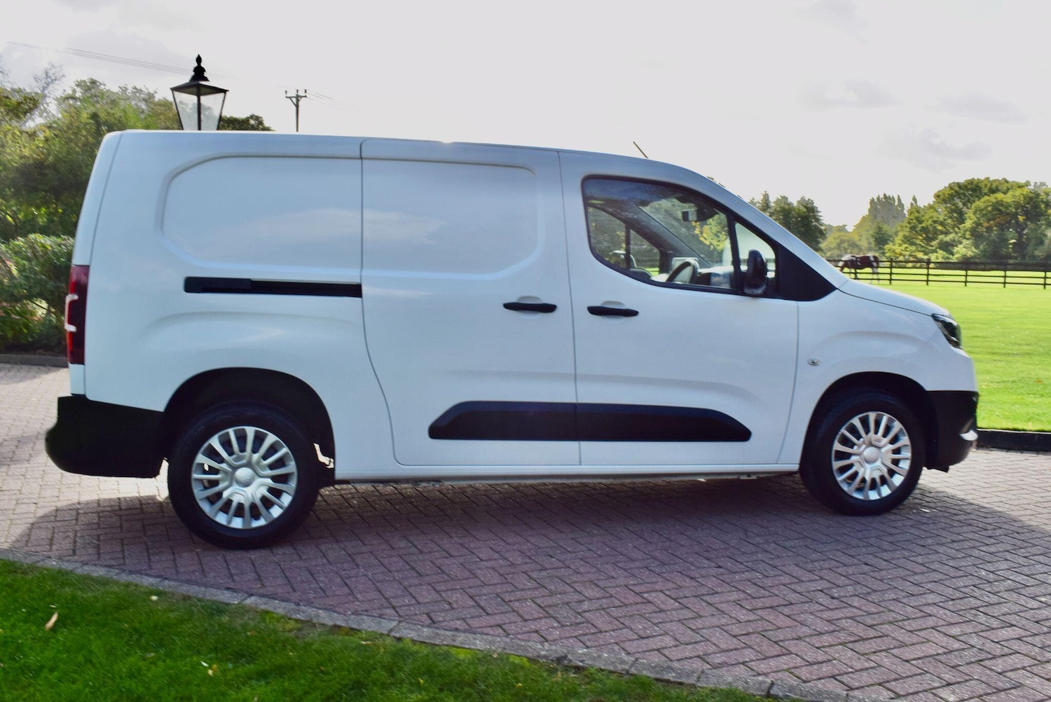 Used Toyota ProAce for sale - 76995700: Photo 8