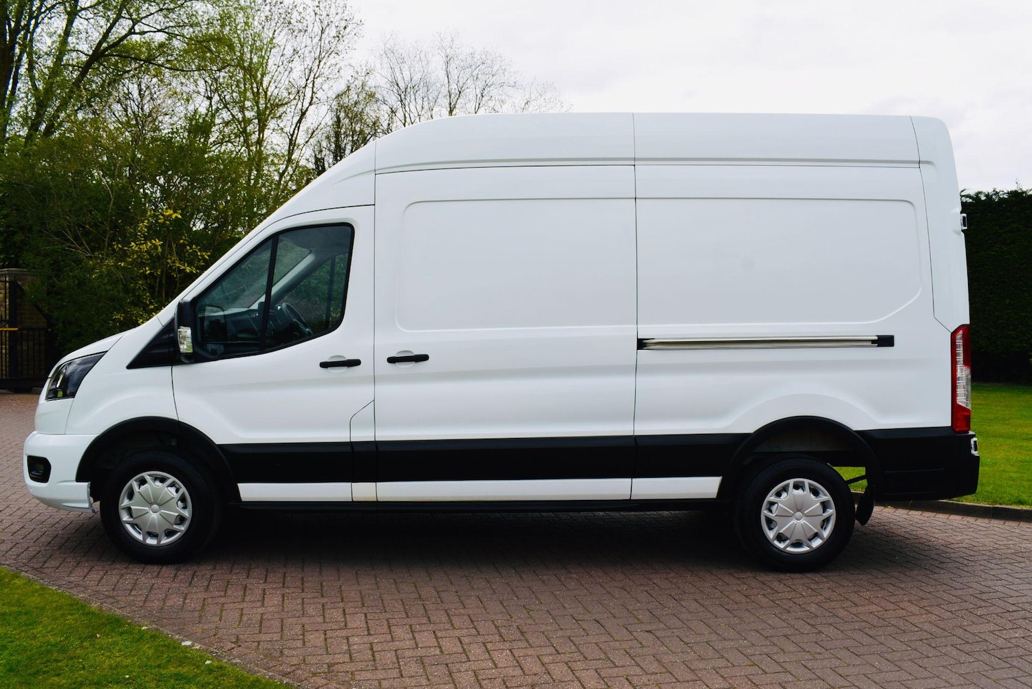 Used Ford Transit 2022 for sale - 76992582: Photo 2