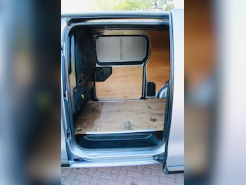 Used Vauxhall Vivaro 2023 for sale - 79635333: Photo