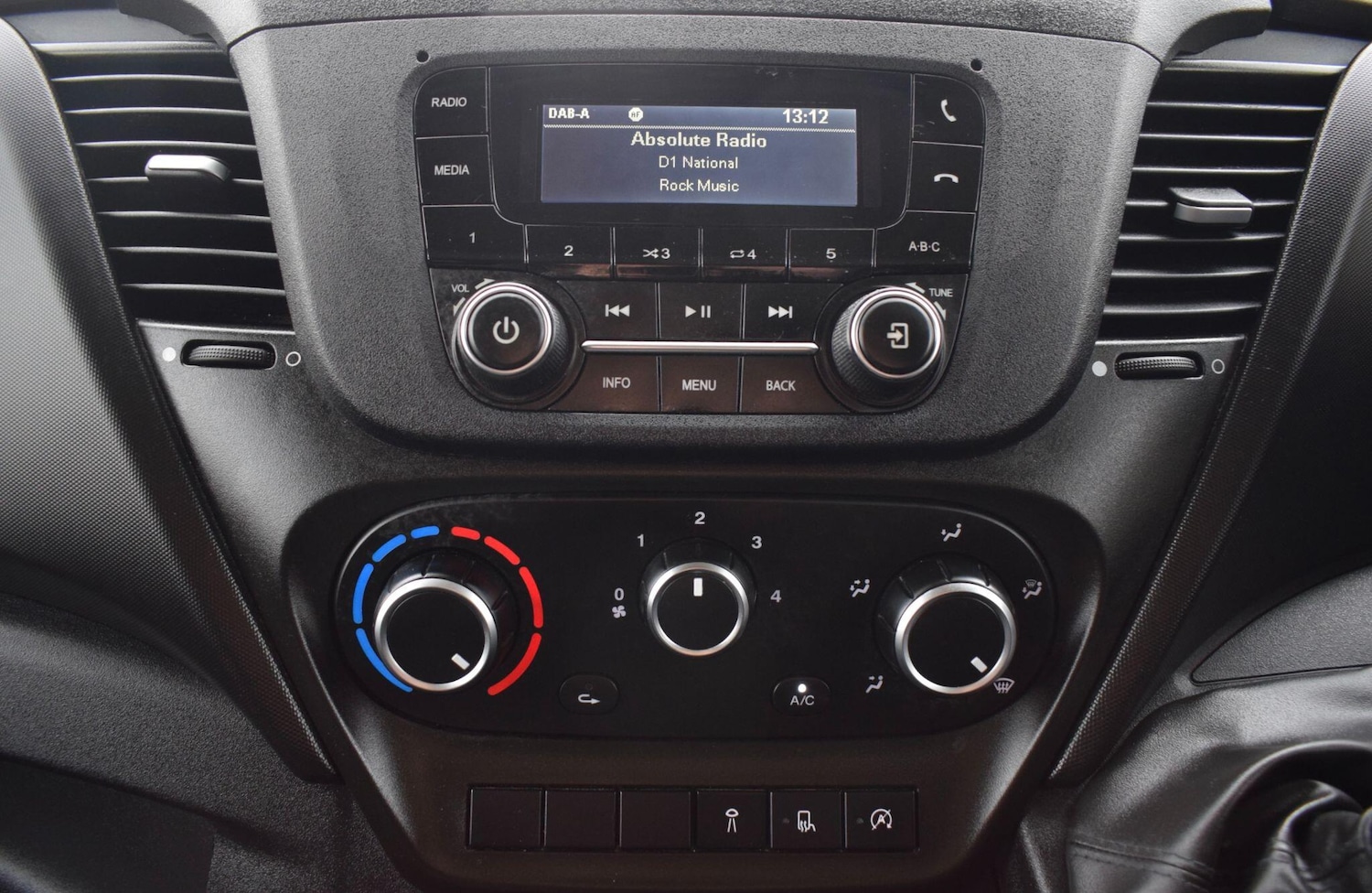 Used Iveco Daily 2023 for sale - 76965457: Photo 13