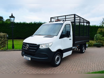 Mercedes-Benz Sprinter feature image