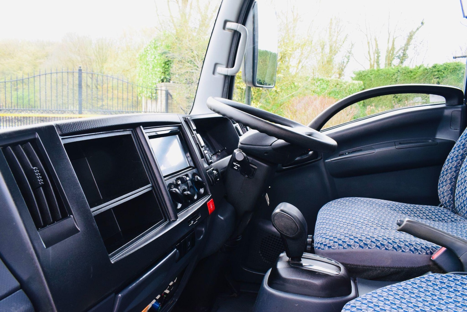 Used Isuzu Other 2023 for sale - 78100700: Photo 3