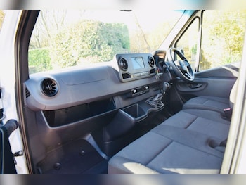 Used Mercedes-Benz Sprinter 2022 for sale - 76701536: Photo