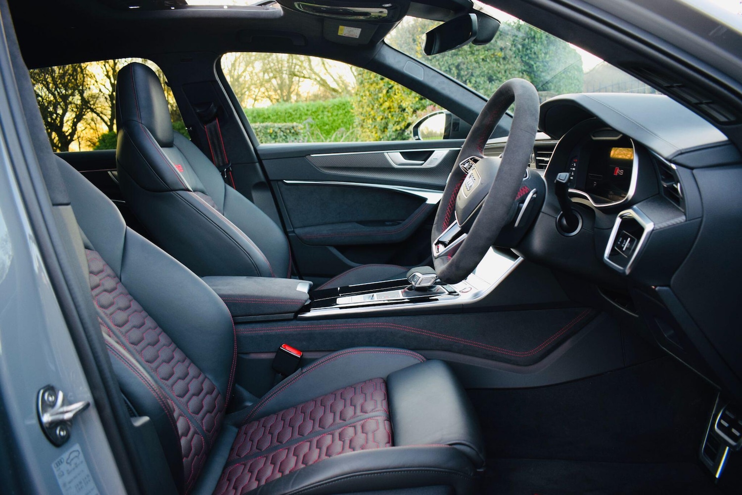 Used Audi RS6 2025 for sale - 76899225: Photo 14