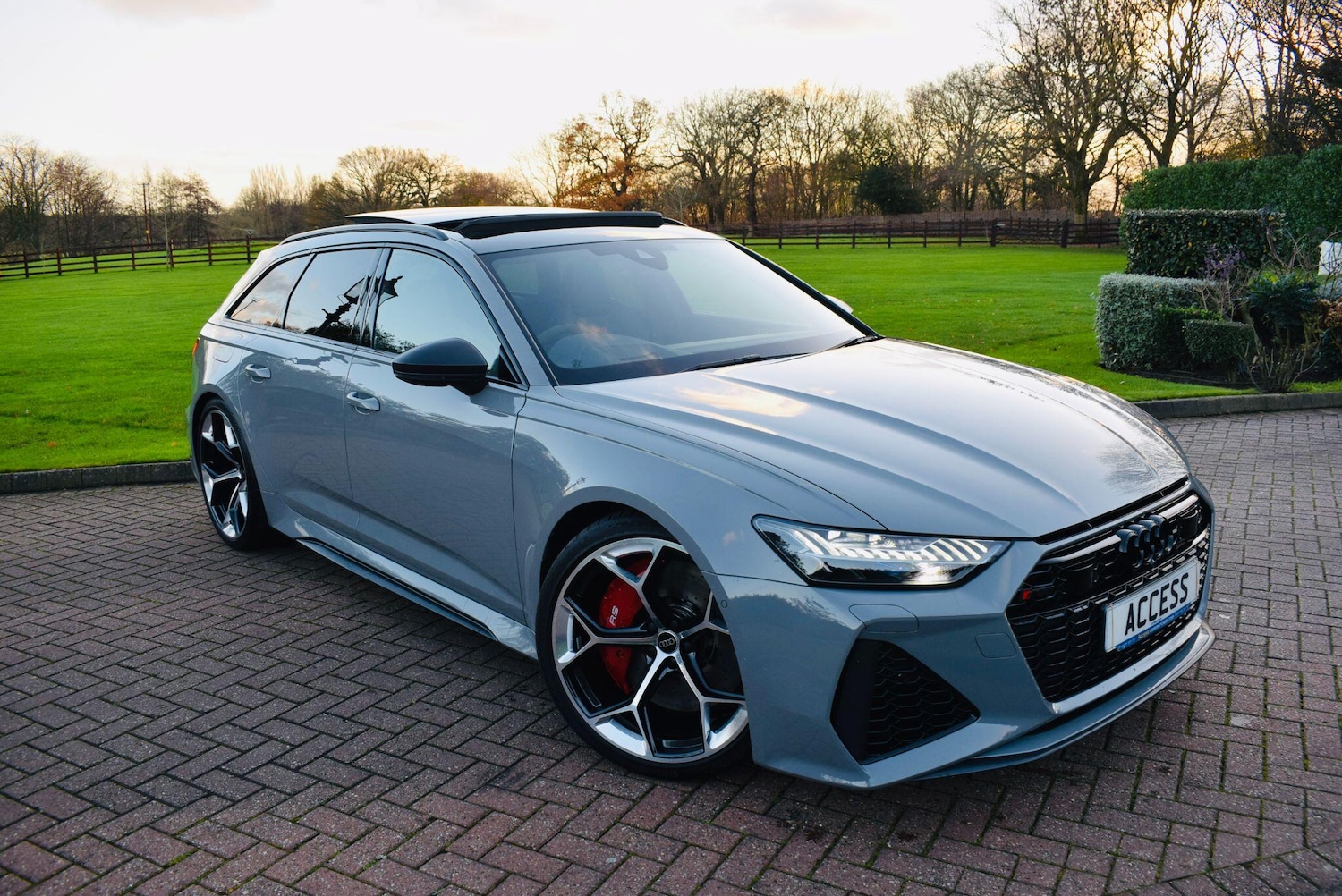 Used Audi RS6 2025 for sale - 76899225: Photo 22