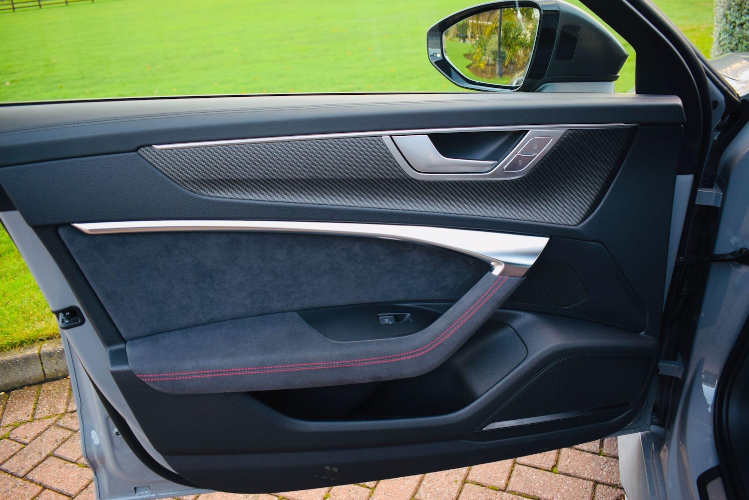 Used Audi RS6 2025 for sale - 76899225: Photo 5