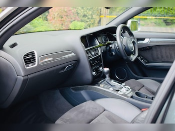 Used Audi RS4 2014 for sale - 78572643: Photo