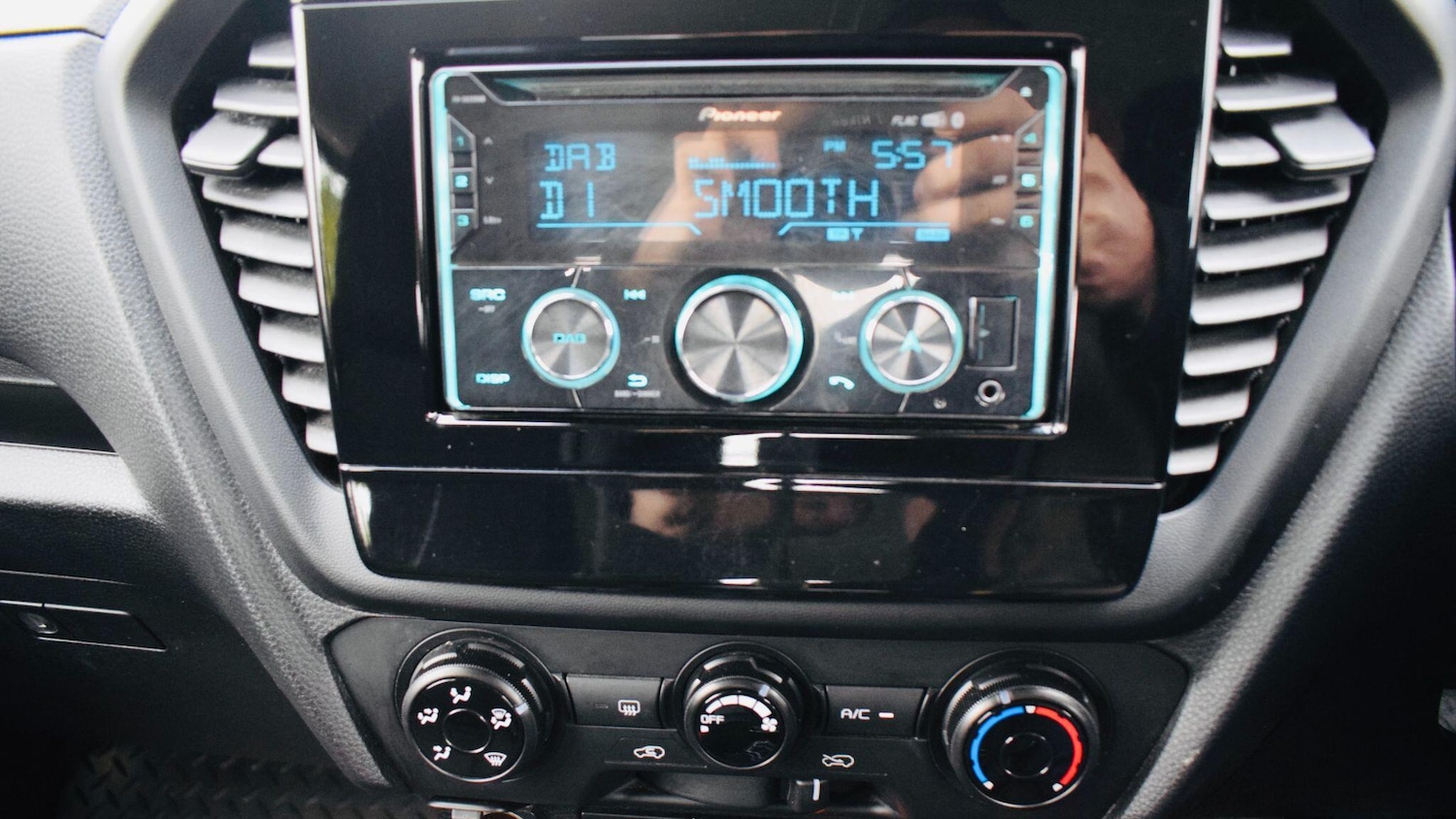 Used Isuzu D-Max 2023 for sale - 77376698: Photo 15