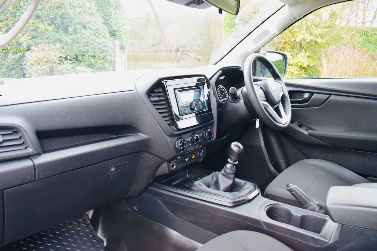 Used Isuzu D-Max 2023 for sale - 77376698: Photo 4