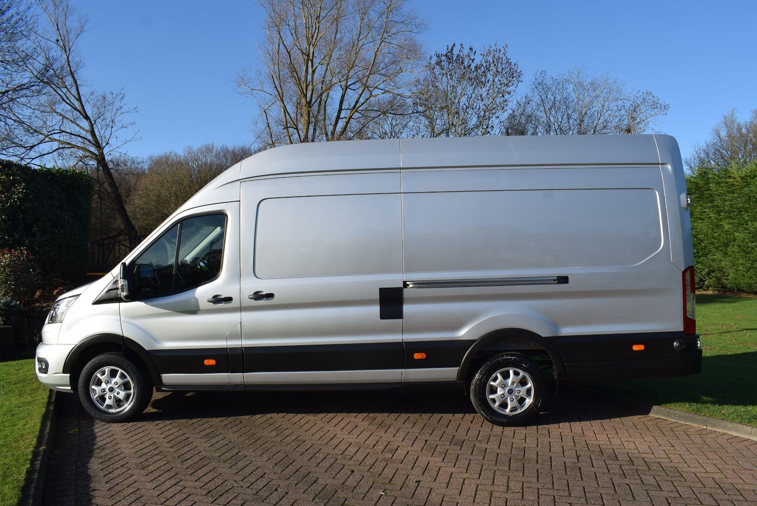 Used Ford Transit 2021 for sale - 77040193: Photo 2