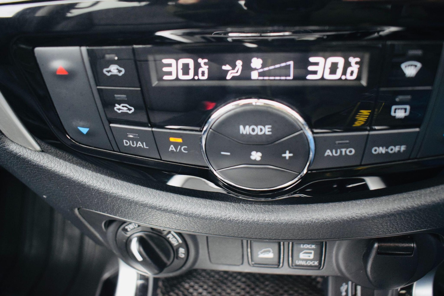 Used Nissan Navara 2021 for sale - 76201299: Photo 10