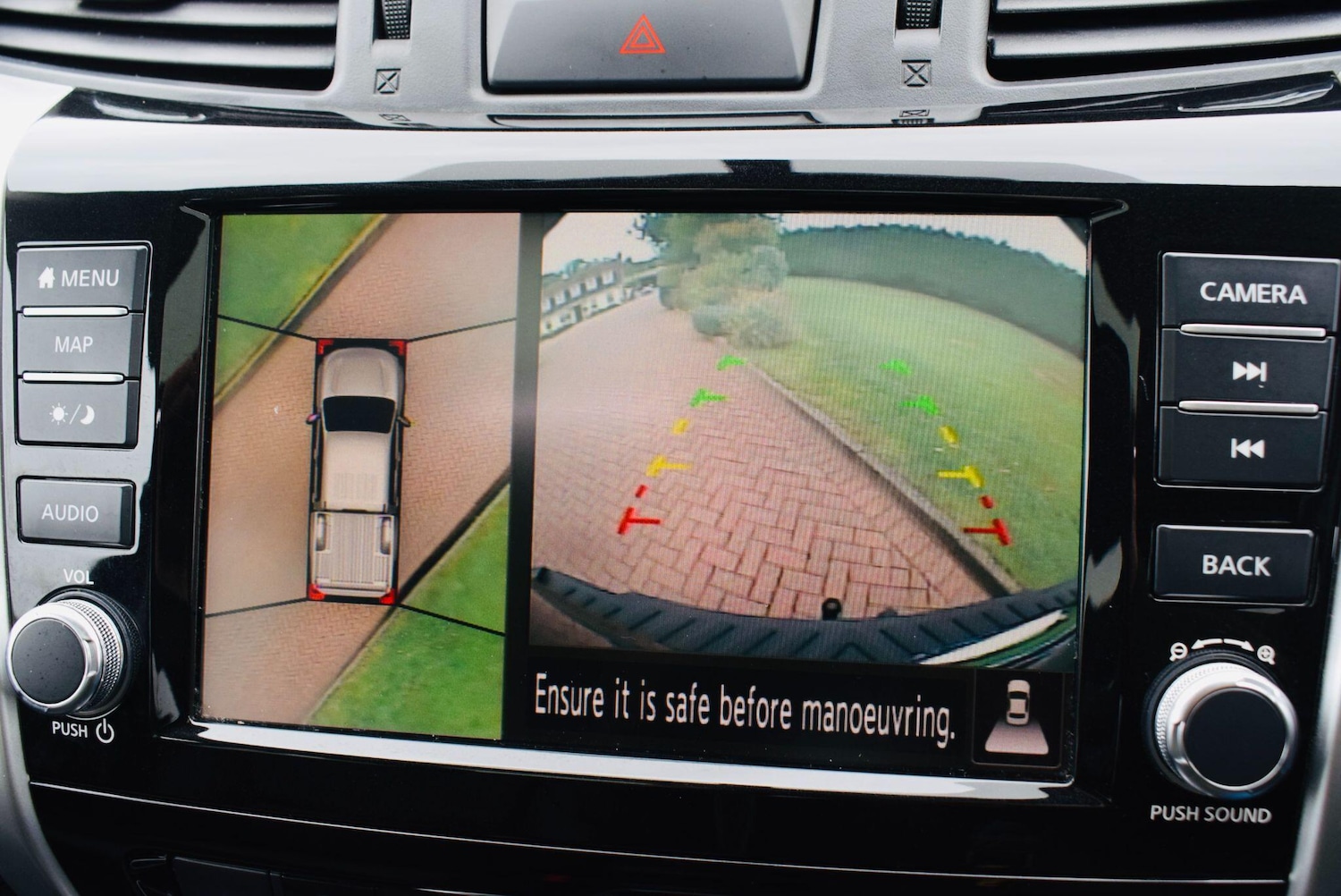 Used Nissan Navara 2021 for sale - 76201299: Photo 11