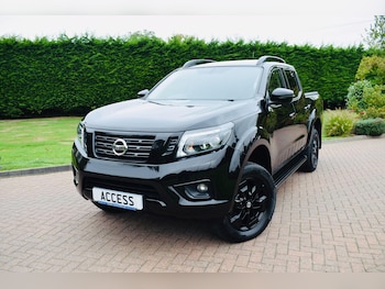 Nissan - Navara