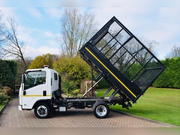 Used Isuzu Other 2022 for sale - 76701520: Photo