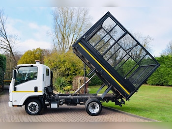 Used Isuzu Other 2022 for sale - 76701520: Photo