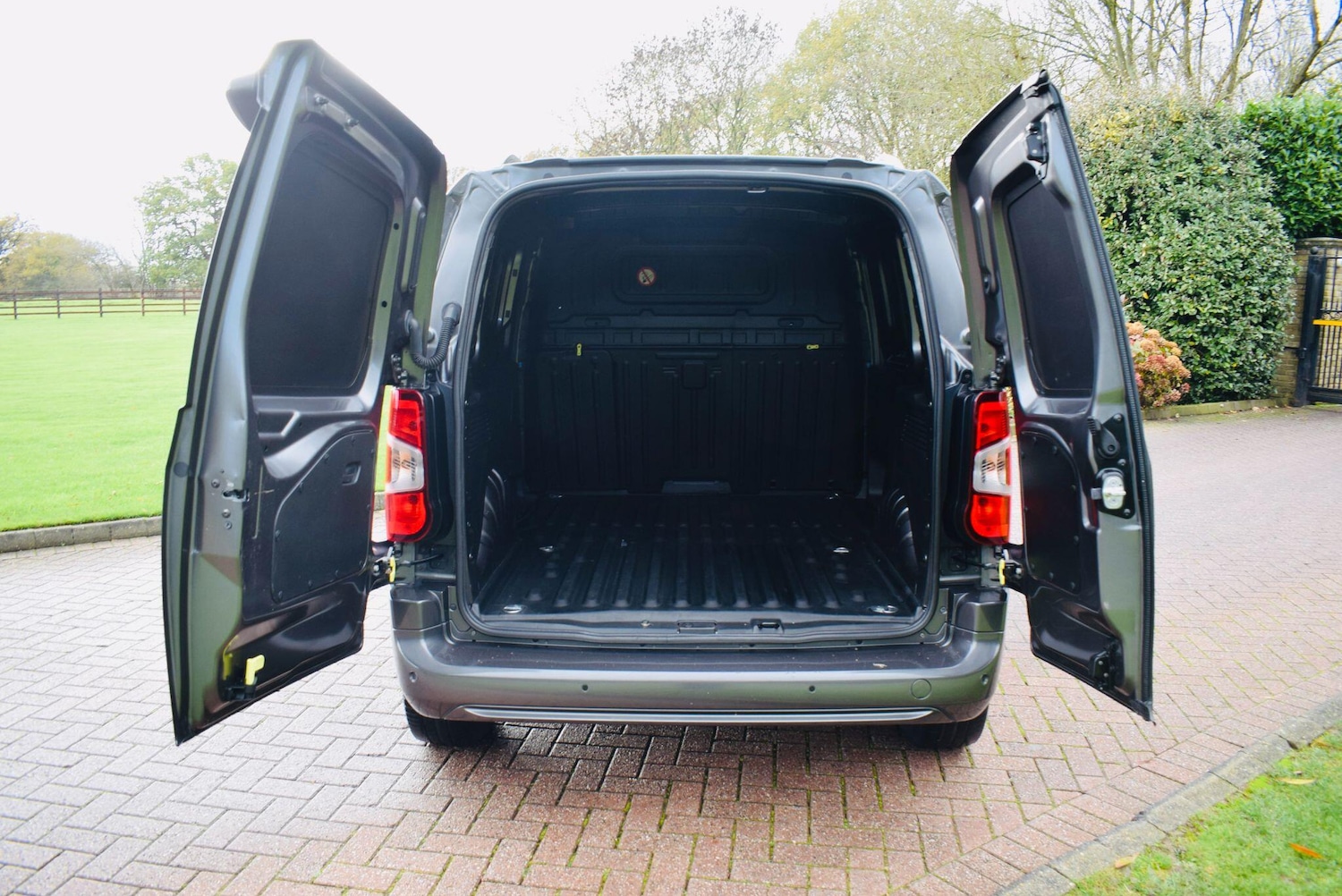 Used Citroen Berlingo 2021 for sale - 76689357: Photo 7