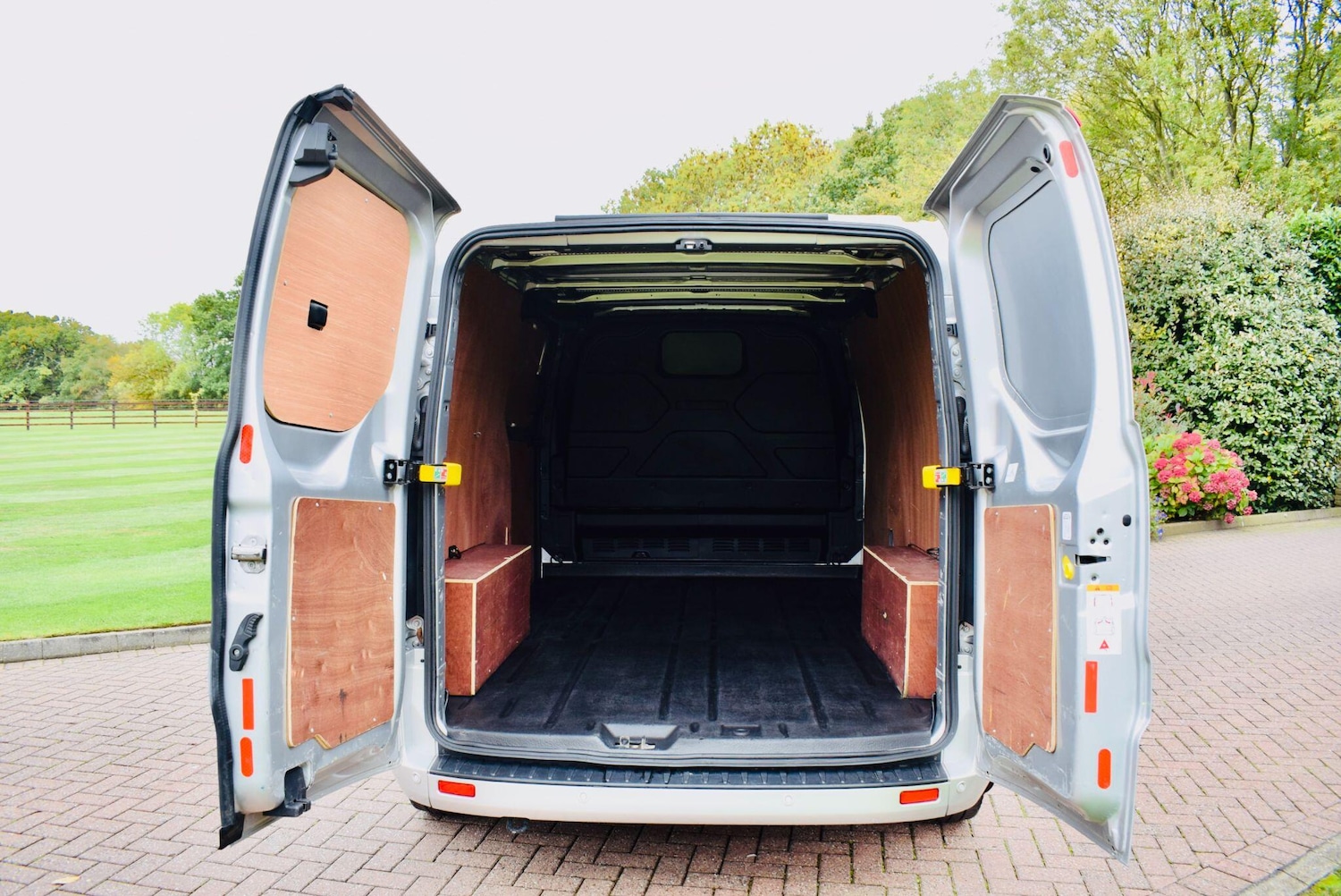 Used Ford Transit Custom 2022 for sale - 76283147: Photo 6