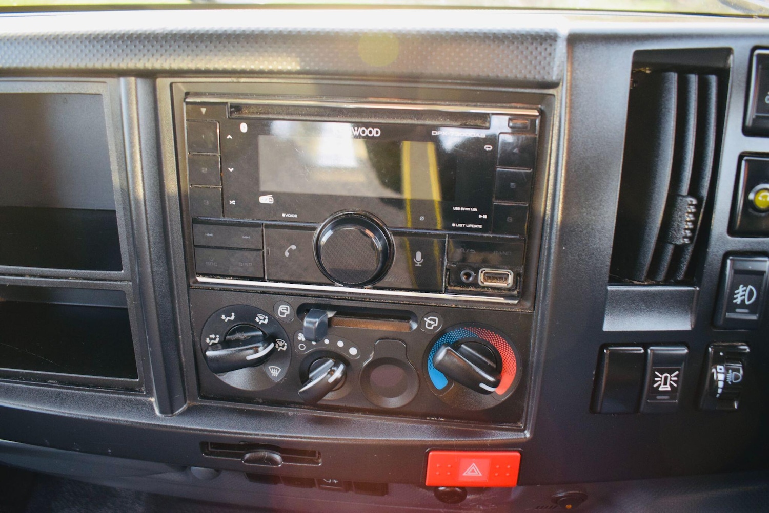 Used Isuzu Grafter 2023 for sale - 77131723: Photo 13