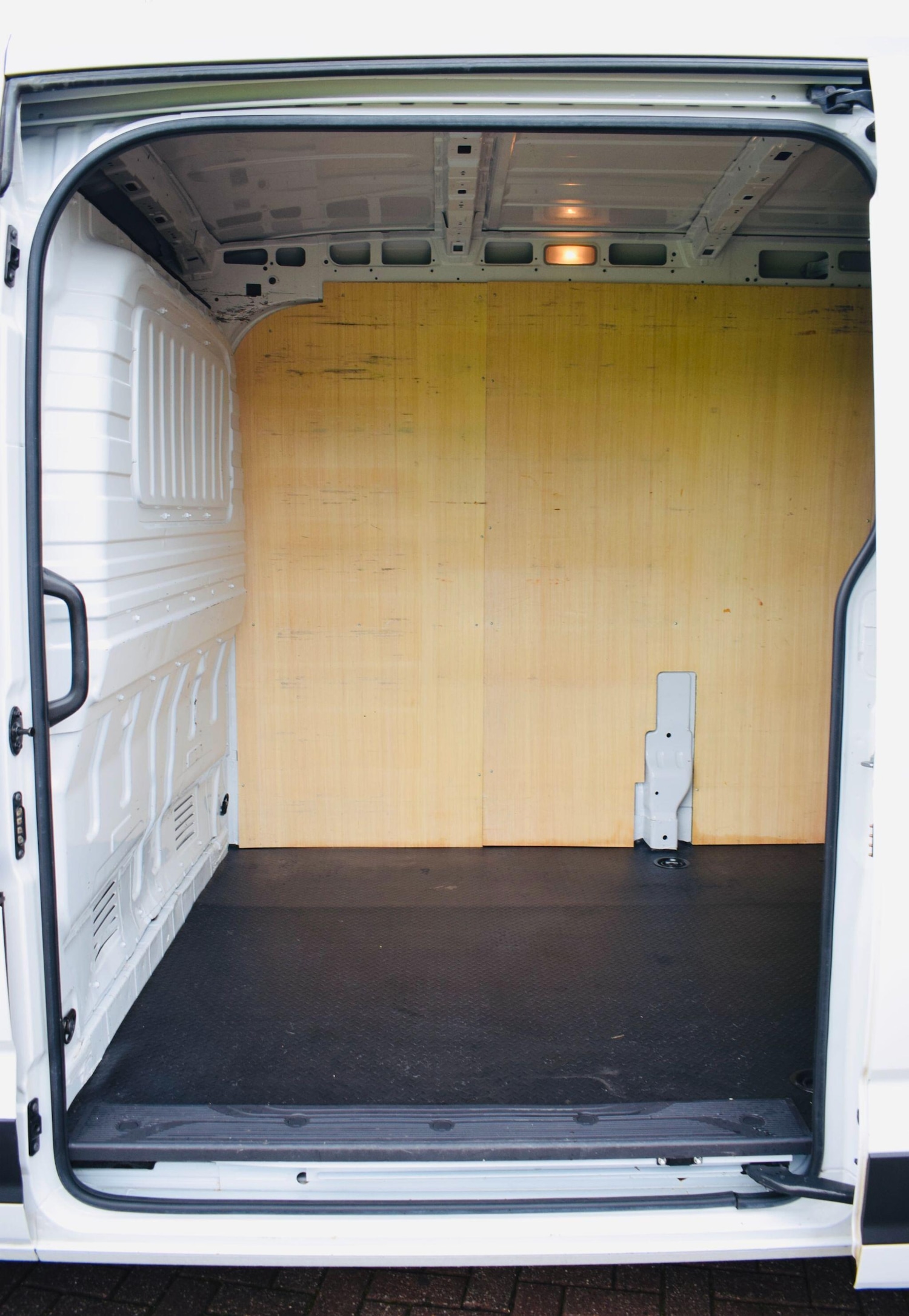 Used Maxus Deliver 9 2022 for sale - 77215514: Photo 5