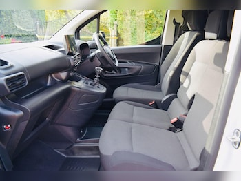 Used Citroen Berlingo 2024 for sale - 76360505: Photo