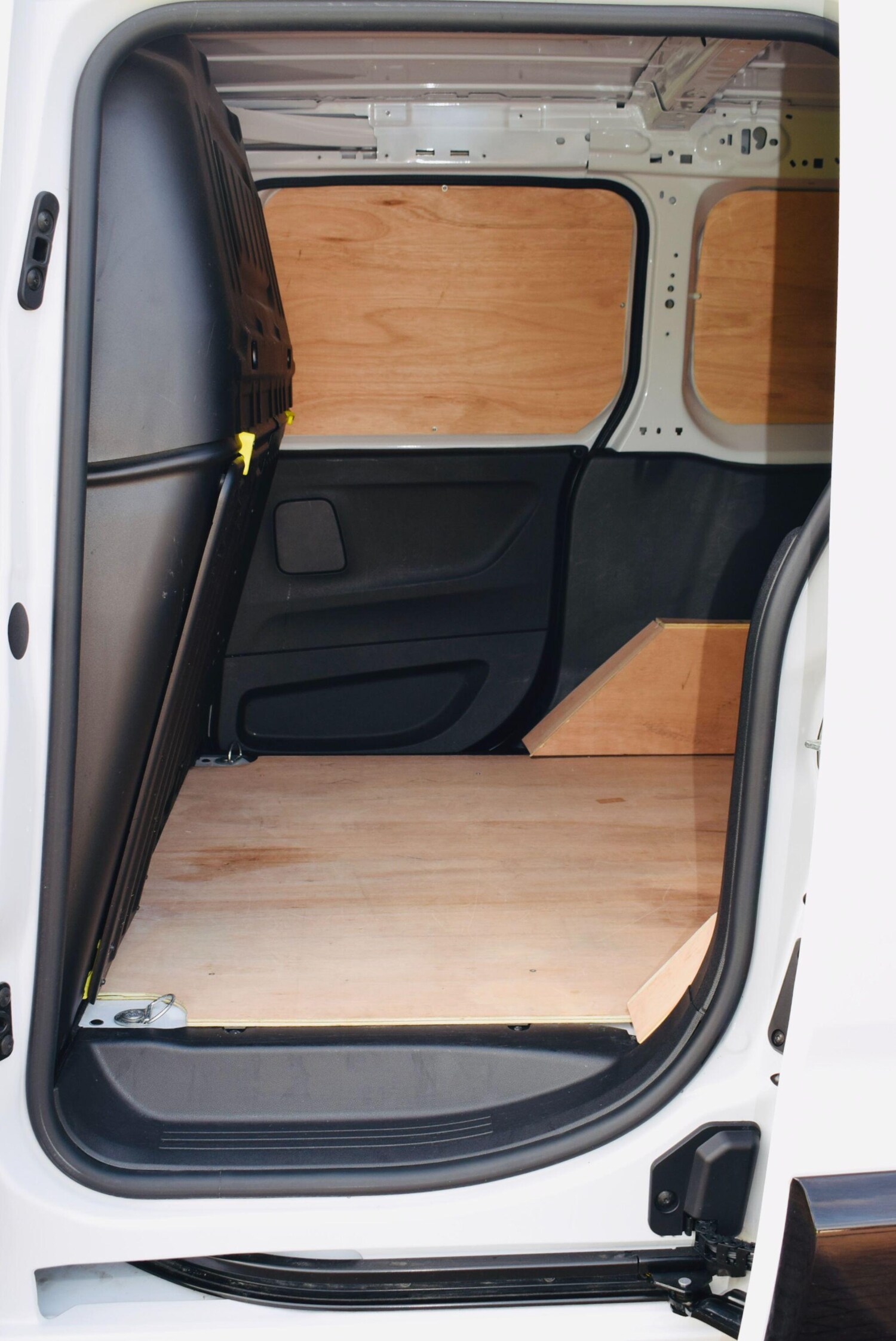 Used Citroen Berlingo 2024 for sale - 76360505: Photo 5