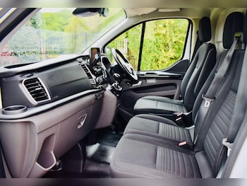 Used Ford Transit Custom 2023 for sale - 78416432: Photo