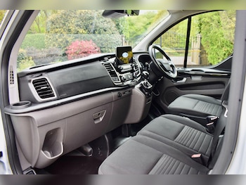 Used Ford Transit Custom 2023 for sale - 78416432: Photo