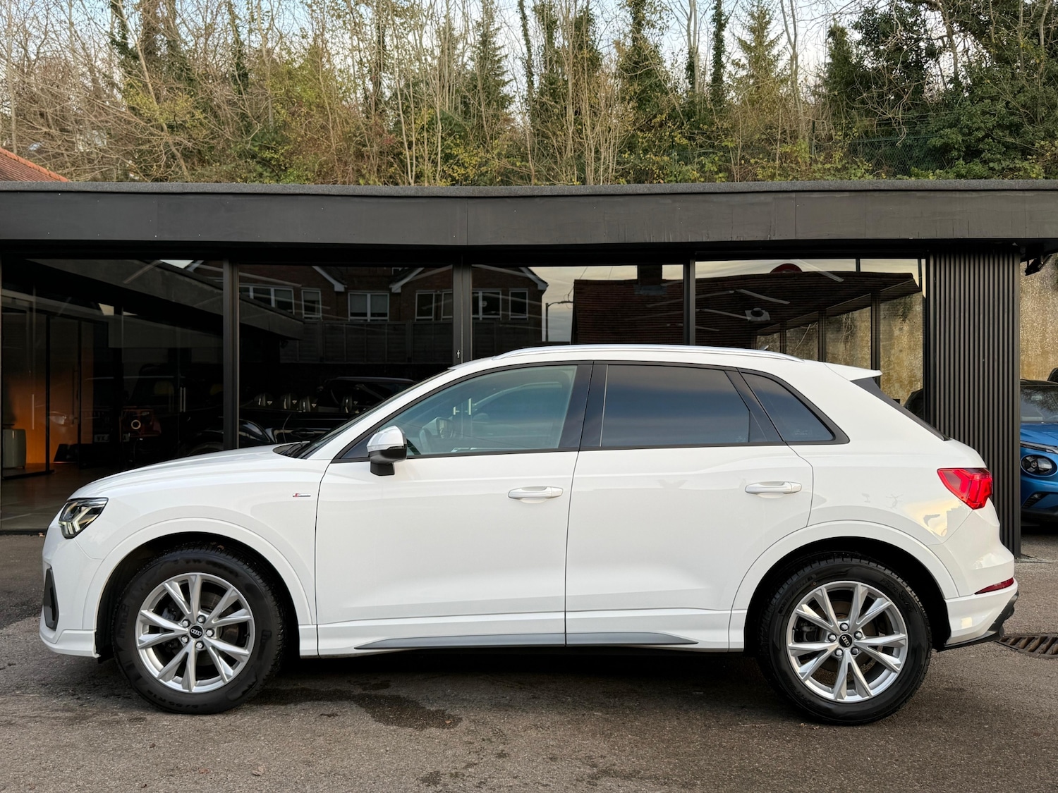 Used Audi Q3 2020 for sale - 76709346: Photo 2