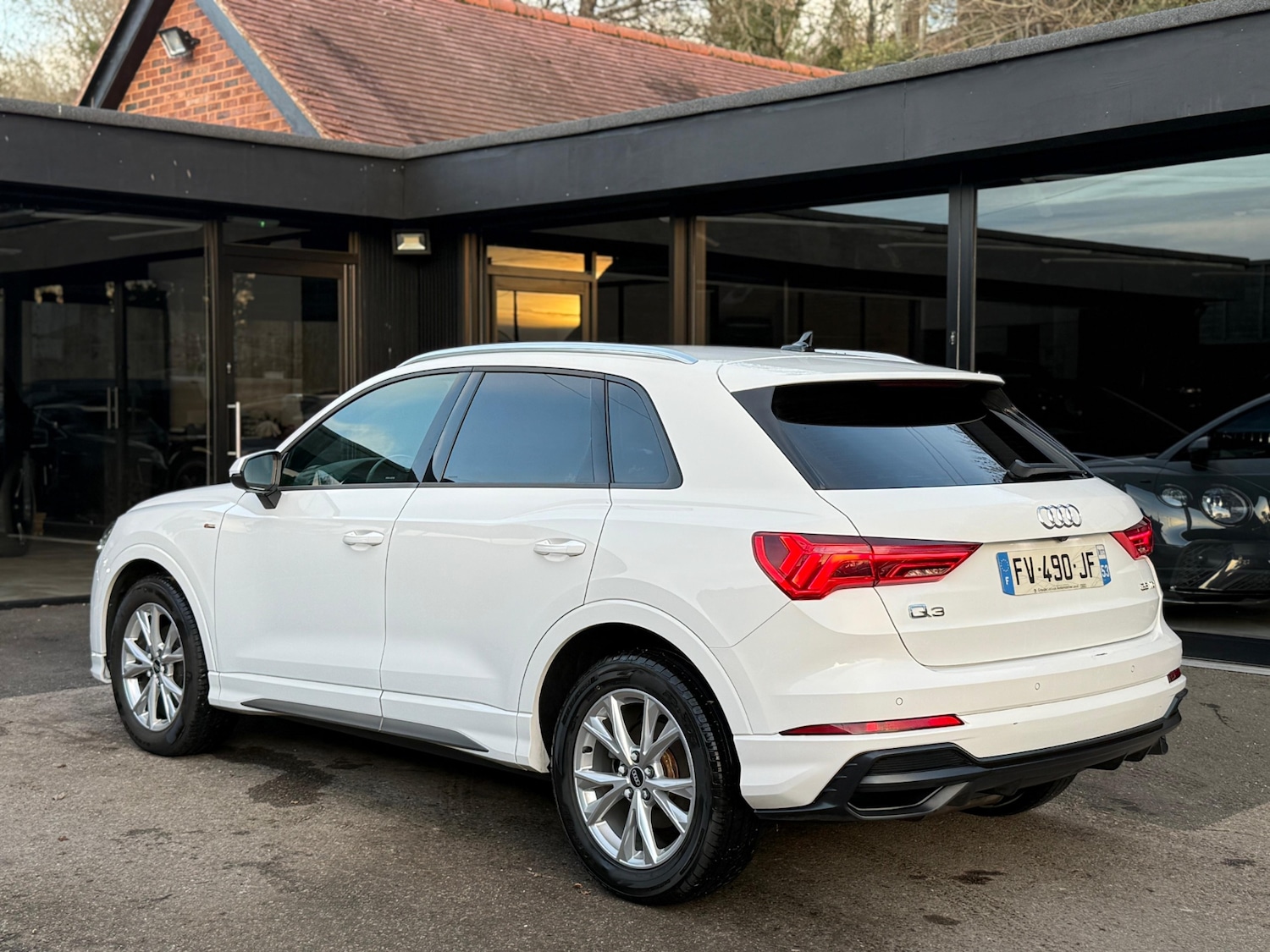 Used Audi Q3 2020 for sale - 76709346: Photo 4