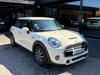 Used MINI Hatch 2020 for sale - 75130358: Photo