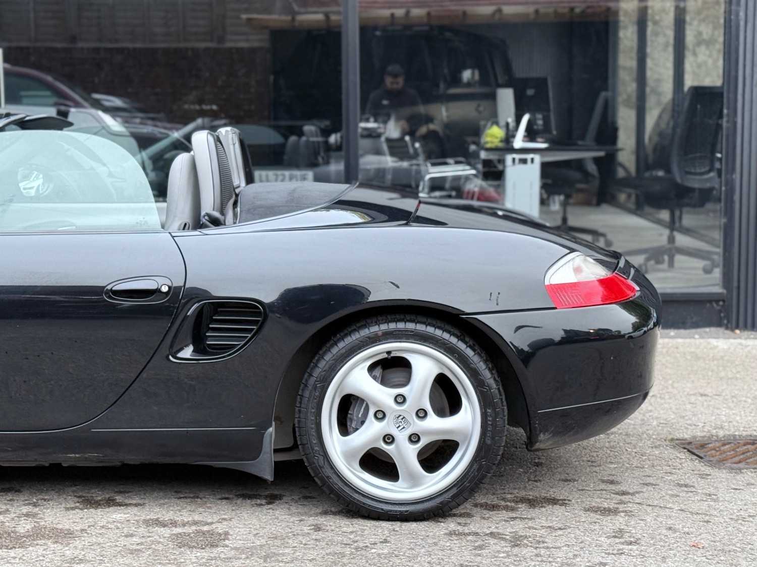 Used Porsche Boxster 2014 for sale - 76266178: Photo 18