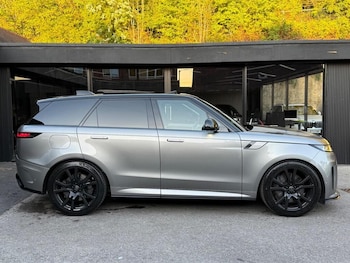 Used Land Rover Range Rover Sport 2024 for sale - 78682112: Photo