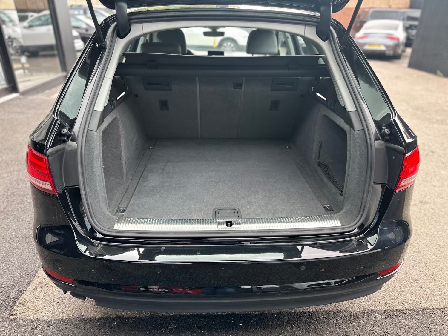 Used Audi A4 2016 for sale - 76208622: Photo 18