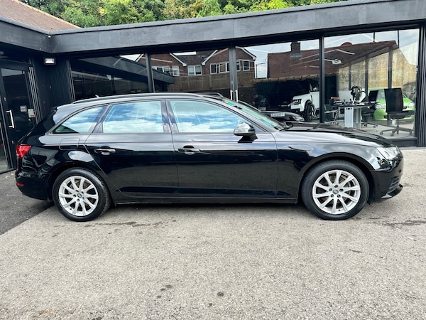 Used Audi A4 2016 for sale - 76208622: Photo 4