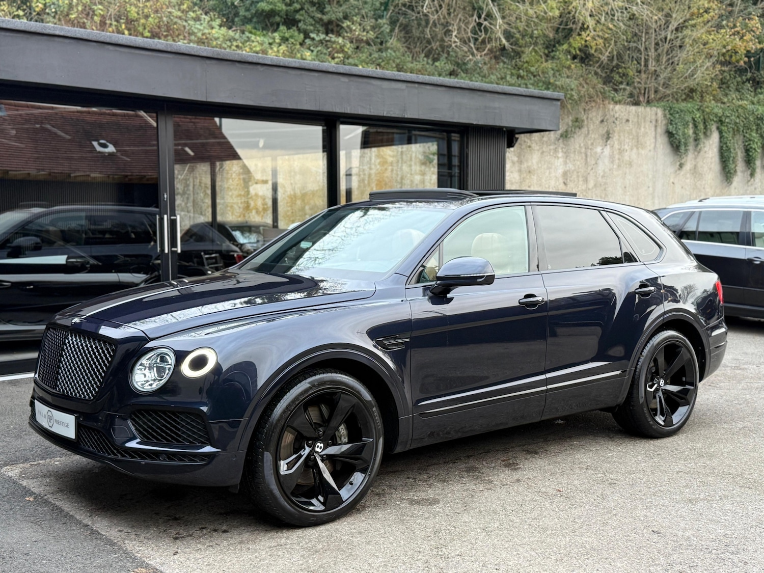 Used Bentley Bentayga 2018 for sale - 76603103: Photo 25