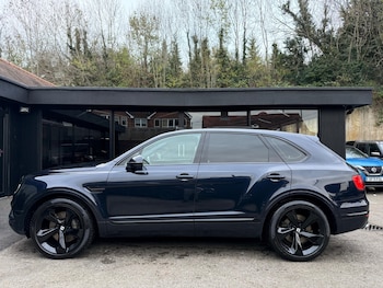 Used Bentley Bentayga 2018 for sale - 76603103: Photo