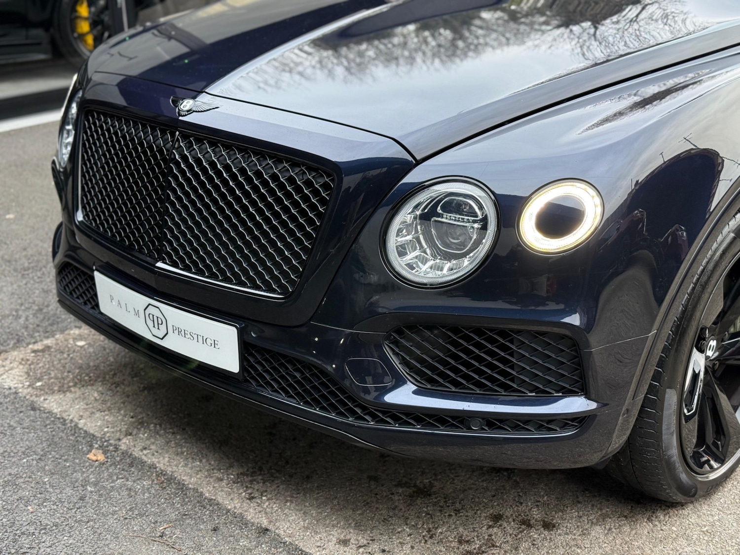 Used Bentley Bentayga 2018 for sale - 76603103: Photo 4