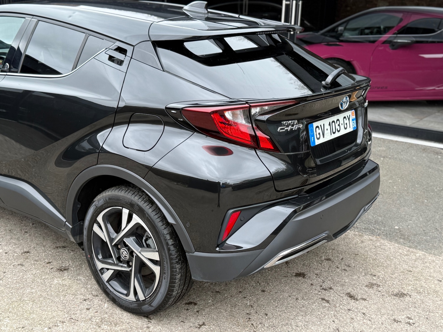 Used Toyota C-HR 2023 for sale - 77679101: Photo 13