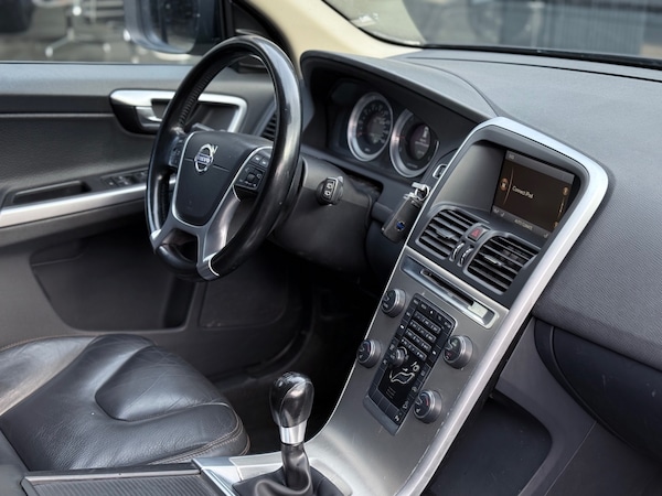 Used Volvo XC60 2011 for sale - 75130066: Photo 7
