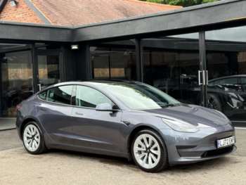 2022 - RWD 4dr Auto
