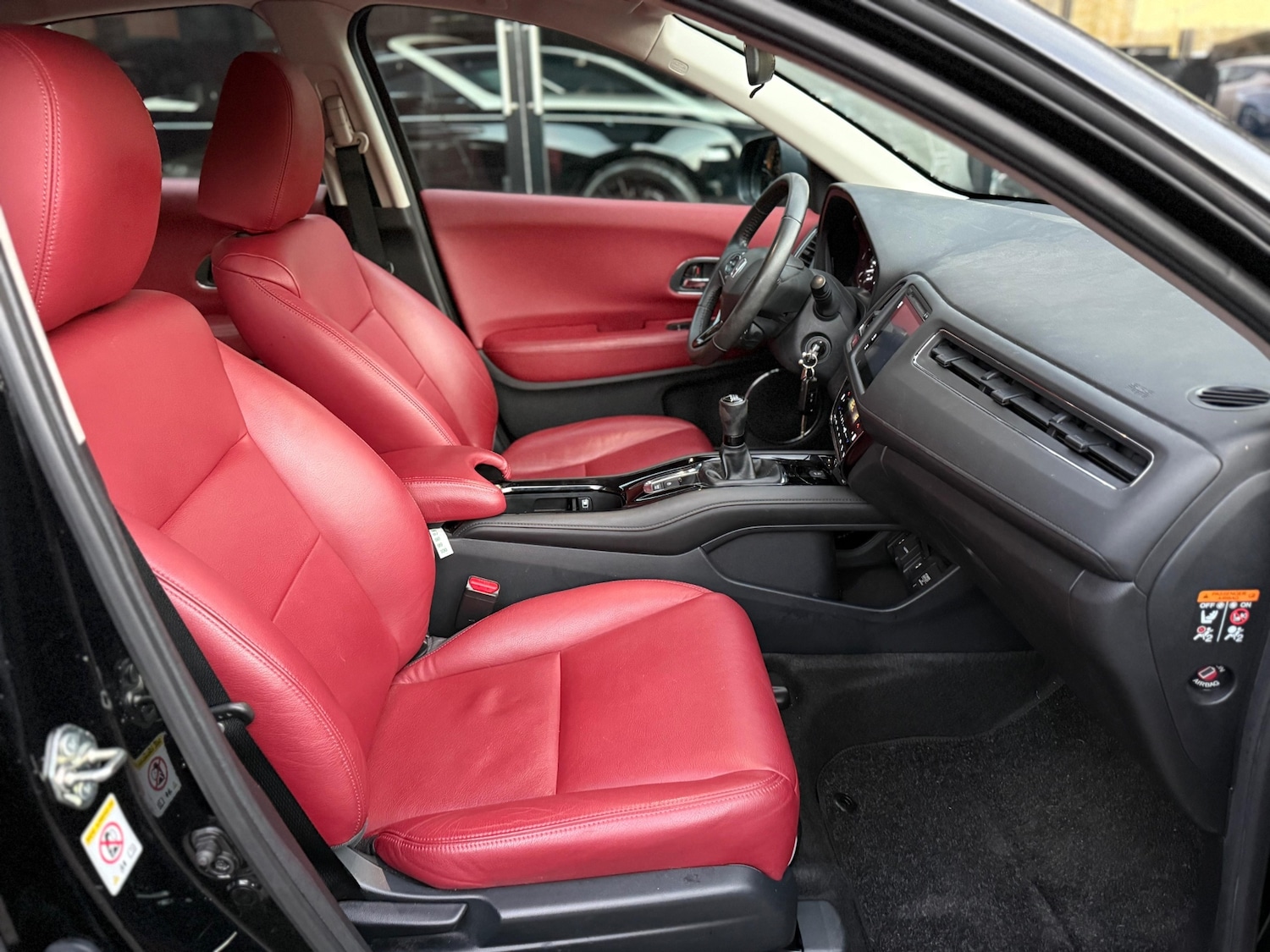 Used Honda HR-V 2016 for sale - 76891646: Photo 6