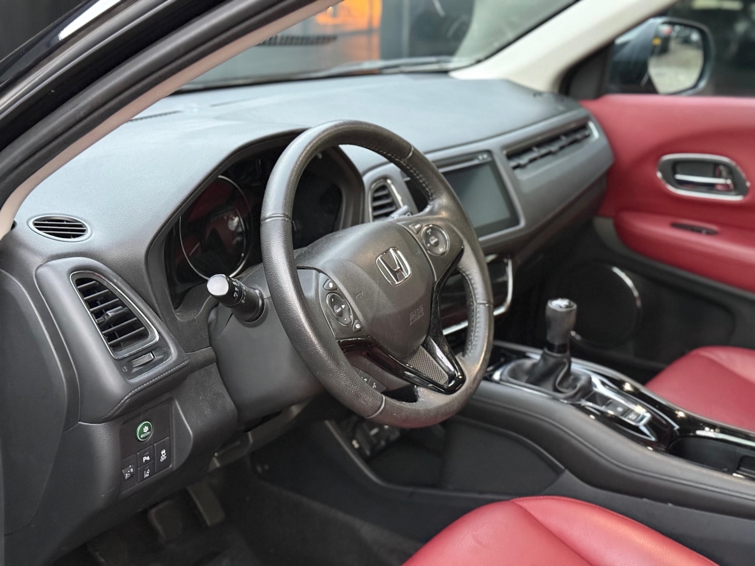 Used Honda HR-V 2016 for sale - 76891646: Photo 7