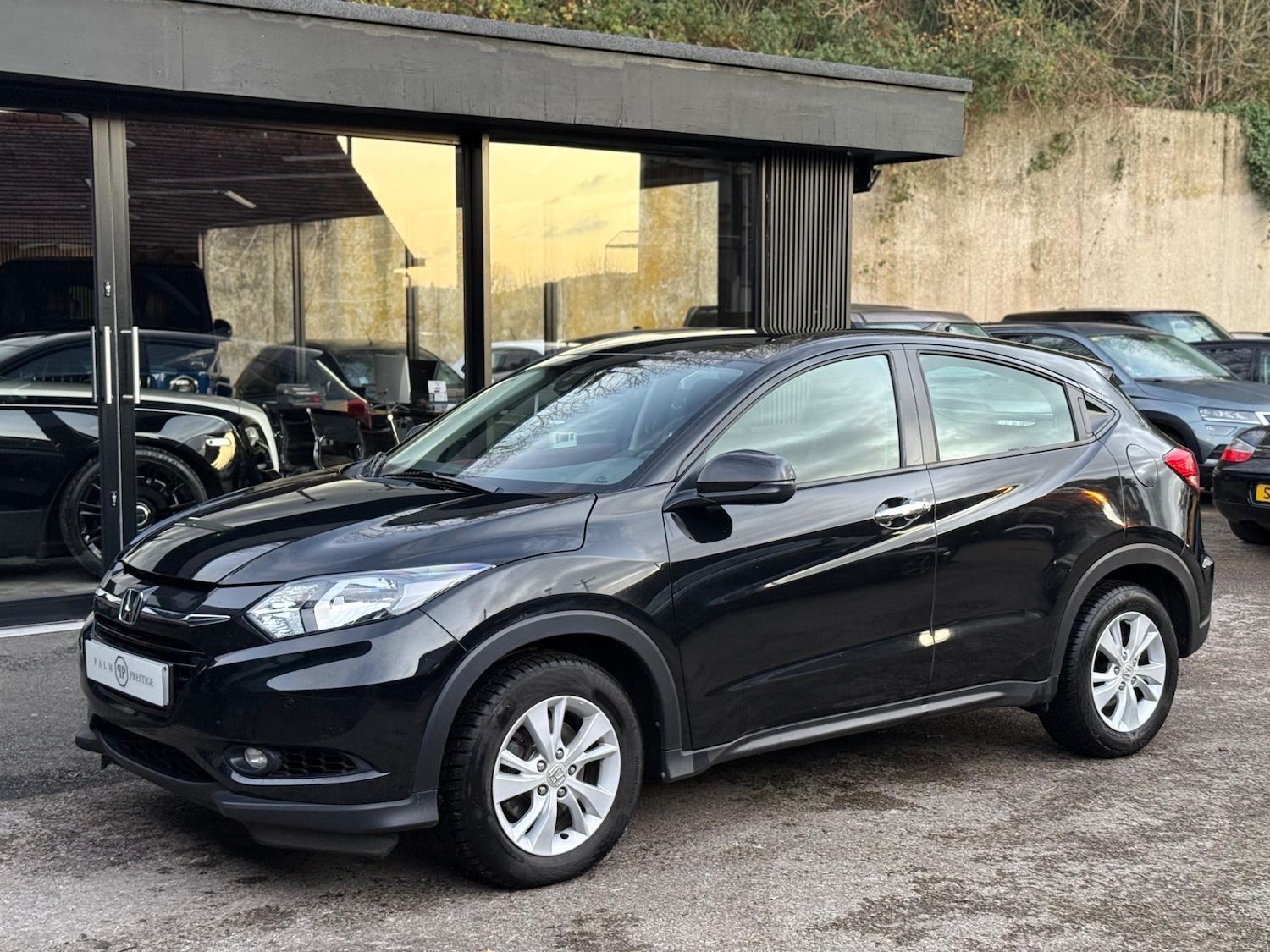 Used Honda HR-V 2016 for sale - 76891646: Photo 8