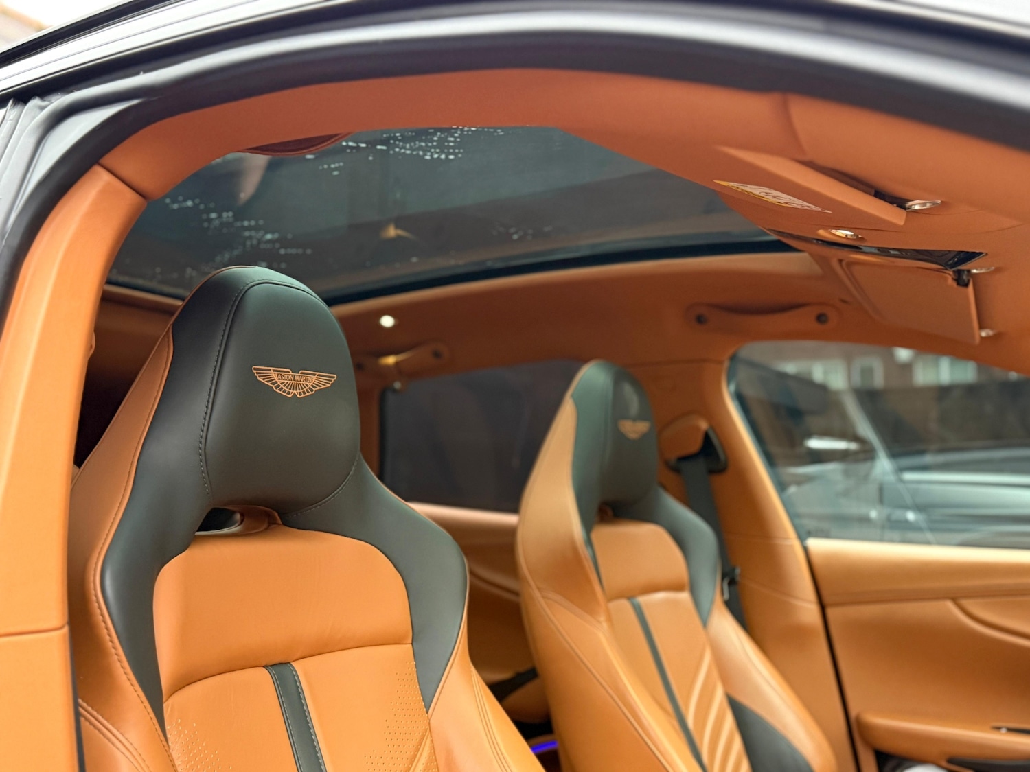 Used Aston Martin DBX 2022 for sale - 77298479: Photo 26