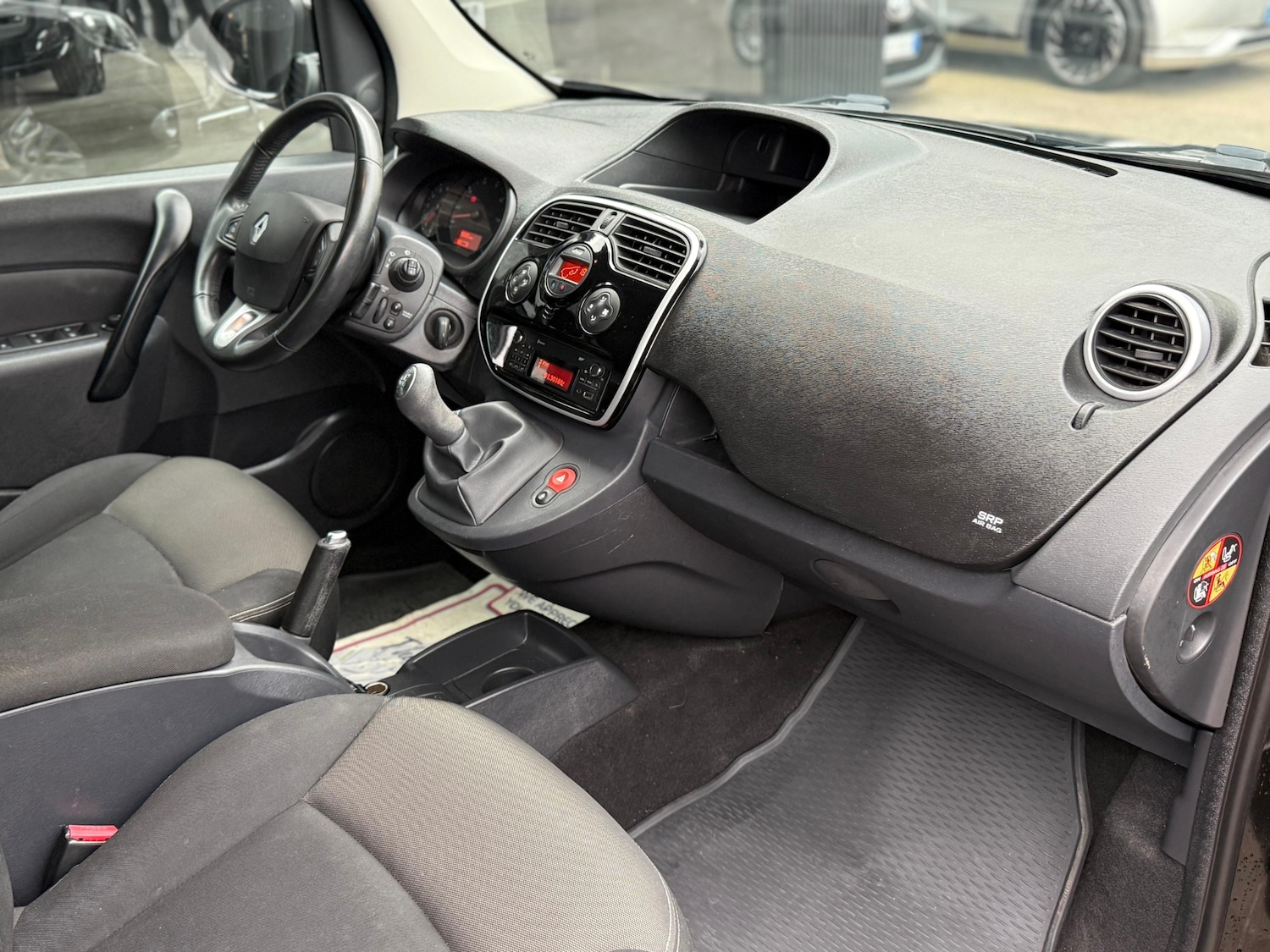 Used Renault Kangoo 2019 for sale - 76090772: Photo 19