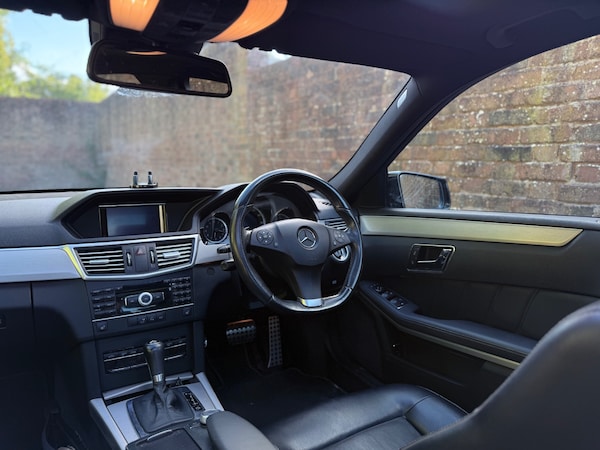 Used Mercedes-Benz E Class 2011 for sale - 76277381: Photo 12