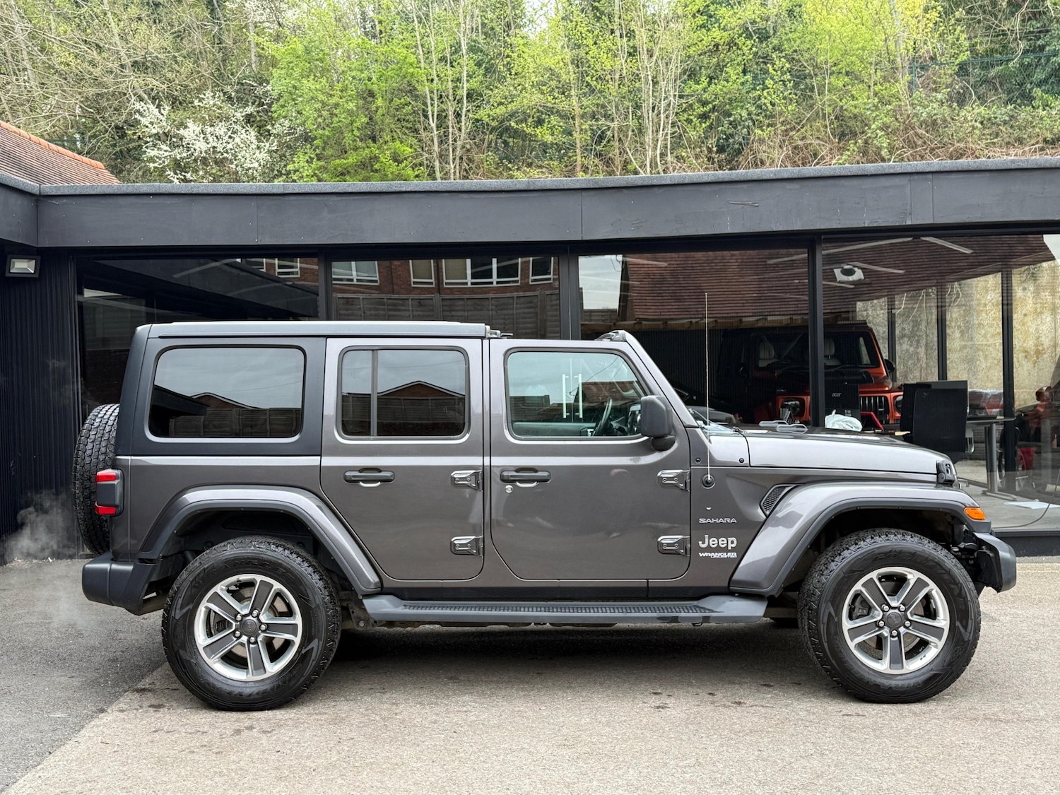 Used Jeep Wrangler 2018 for sale - 78199164: Photo 3