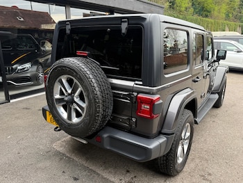 Used Jeep Wrangler 2018 for sale - 78199164: Photo