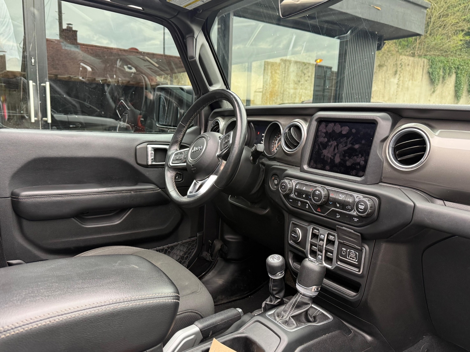 Used Jeep Wrangler 2018 for sale - 78199164: Photo 5